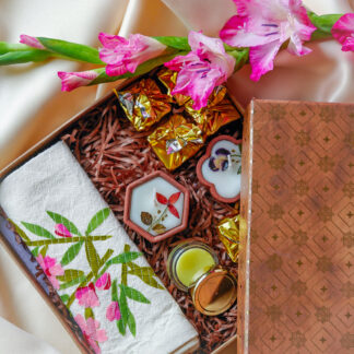 Calyz Brown Box Festive Hamper